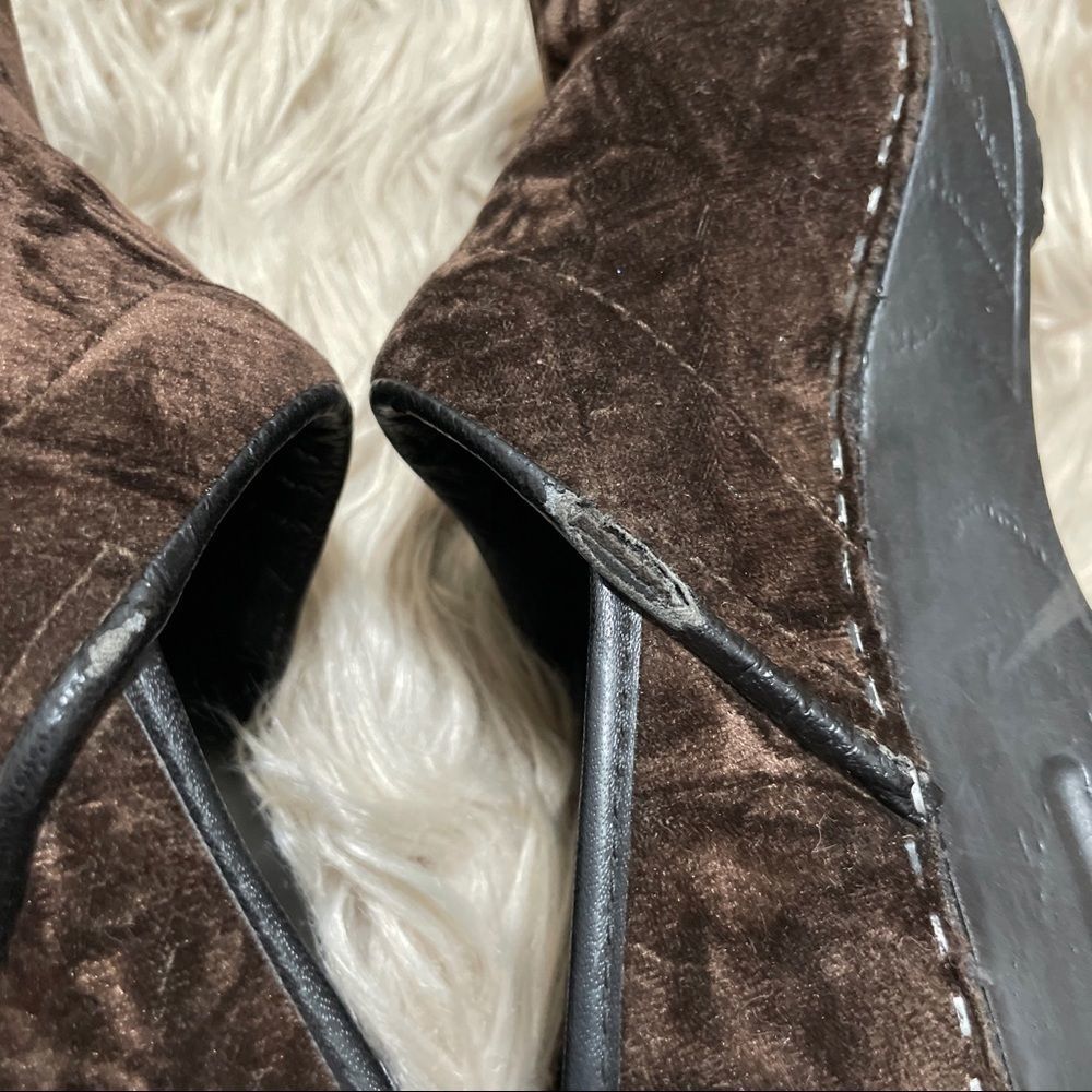 Brown velvet Dansko clogs size 37 (6.5-7) - Picture 8 of 11